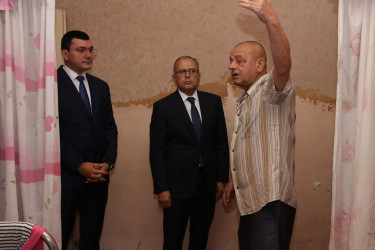 Rayon İcra Hakimiyyətinin başçısı Bibiheybət qəsəbəsində sakinlərin müraciətlərini dinləmiş və əraziyə baxış keçirmişdir