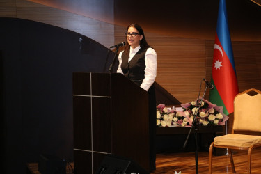 Beynəlxalq Muğam Mərkəzində Ümummilli Lider Heydər Əliyevin anadan olmasının 103-cü ildönümünə həsr olunmuş tədbir keçirilmişdir