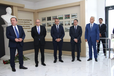 Səbail rayonunda 1 oktyabr - Prokurorluq işçilərinin peşə bayramı qeyd olunub