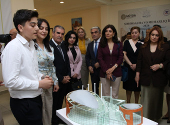 Səbail rayonunda “Heydər Əliyev və Milli Memarlıq Dəyərlərinin Qorunması və İnkişafı” mövzusunda panel müzakirə keçirilmişdir