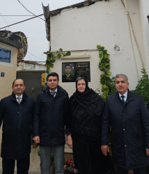 Şəhidlərin ailə üzvləri 31 dekabr - Dünya Azərbaycanlılarının Həmrəylik Günü və Yeni il münasibətilə ziyarət olunub