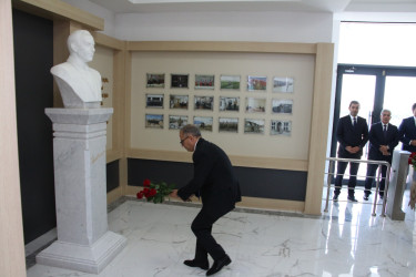 Səbail rayonunda 1 oktyabr - Prokurorluq işçilərinin peşə bayramı qeyd olunub