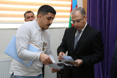 Rayon İcra Hakimiyyətinin başçısı Bayıl yaşayış massivində sakinlərlə növbəti səyyar görüş-qəbul keçirmişdir