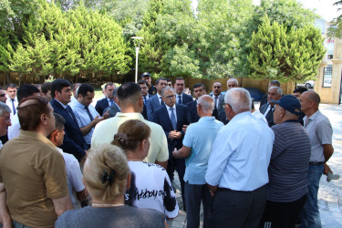 Rayon İcra Hakimiyyətinin başçısı Badamdar qəsəbəsində sakinlərlə səyyar görüş keçirib