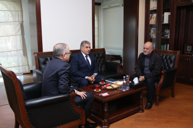 Rayon İcra Hakimiyyətinin başçısı Vətən müharibəsi şəhidi Fərid Əliyevin atası ilə görüş keçirib