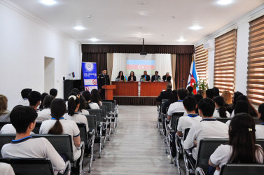 Səbaildə “Narkotik əsrin bəlasıdır, zərərli vərdişlərə yox deyək” və “Erkən nikah hallarının qarşısının alınması” mövzularında tədbir keçirilib