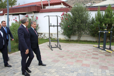 Rayon İcra Hakimiyyətinin başçısı Gülbala Əliyev küçəsinə baxış keçirmişdir