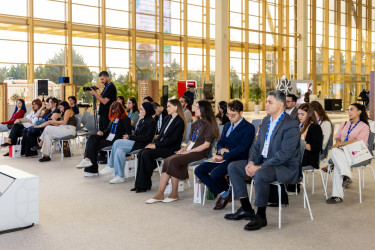 Səbail Rayon İcra Hakimiyyətinin nümayəndəsi “Xəzər İnşaat Həftəsi 2026” çərçivəsində keçirilən panel müzakirəsində iştirak edib
