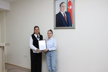 Səbaildə “Uşaqların hüquqları və məsuliyyətləri” mövzusunda keçirilən sorğuda yüksək nəticə göstərmiş şagirdlər ilə görüş keçirilmişdir