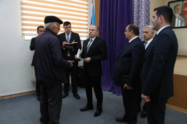 Rayon İcra Hakimiyyətinin başçısı Bayıl yaşayış massivində sakinlərlə növbəti səyyar görüş-qəbul keçirmişdir