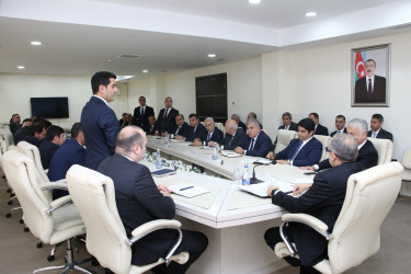Səbail Rayon İcra Hakimiyyətində payız-qış mövsümünə hazırlıqla bağlı müşavirə keçirilib