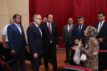 Rayon İcra Hakimiyyətinin başçısı Badamdar qəsəbəsində sakinlərlə səyyar görüş keçirmişdir