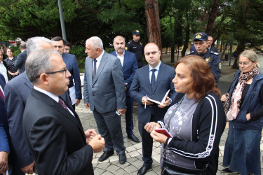 Rayon İcra Hakimiyyətinin başçısı Badamdar qəsəbə sakinləri ilə səyyar görüş keçirmişdir