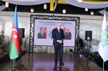 Yeni Azərbaycan Partiyası Səbail rayon təşkilatının yaradılmasının 33-cü ildönümünə həsr olunmuş tədbir