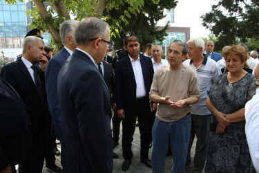 Rayon İcra Hakimiyyətinin başçısı 20-ci sahə yaşayış massivində sakinlərlə səyyar qəbul keçirmişdir