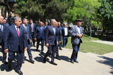 Badamdar qəsəbəsi Heydər Əliyev parkında sakinlərlə görüş keçirilmişdir