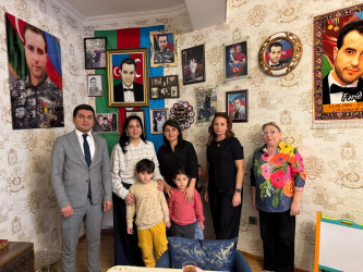 Səbail rayonunda şəhidlərin  ailə üzvləri ziyarət olunur