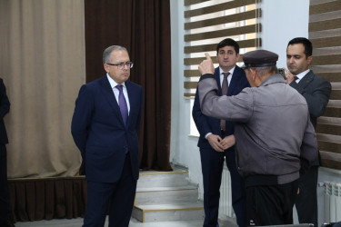 Rayon İcra Hakimiyyətinin başçısı sakinlərlə səyyar görüş keçirmişdir