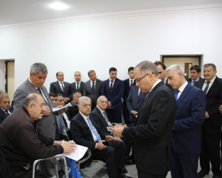 Rayon İcra Hakimiyyətinin başçısı sakinlərlə səyyar görüş keçirmişdir