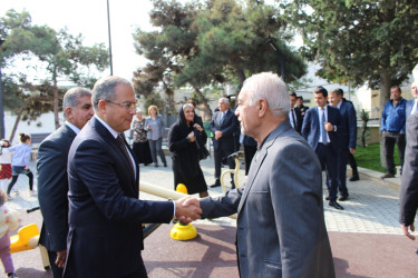 Bayıl yaşayış massivi, İbrahim Məmmədov küçəsində yerləşən park yenidənqurmadan sonra sakinlərin istifadəsinə verildi