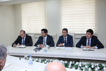 Səbail Rayon İcra Hakimiyyətində payız-qış mövsümünə hazırlıqla bağlı müşavirə keçirilib