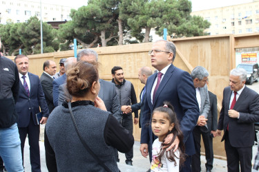 Rayon İcra Hakimiyyətinin başçısı Badamdar qəsəbəsi “Şəhidlər” abidə kompleksində son tamamlama işlərinin gedişi ilə tanış olub