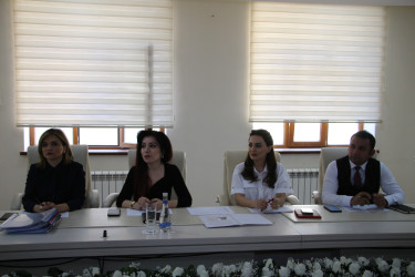 Səbail rayonunda “Heydər Əliyev və Azərbaycan tarixi” mövzusunda elmi-praktik konfrans üçün elan edilmiş referat-yazı müsabiqəsinin ilkin dinləmə mərhələsi keçirilmişdir
