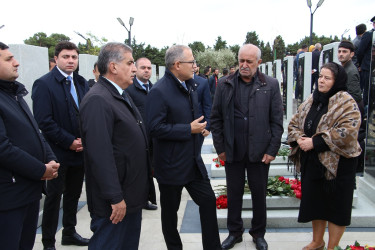 27 sentyabr - Anım Gününün beşinci ildönümü ilə əlaqədar Hərbi Memorial Məzarlıq ziyarət olundu