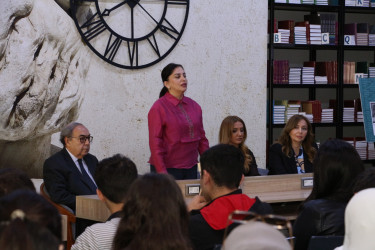 Səbail rayonunda “Poçt markalarında şəhərimizin siması” mövzusunda tələbələrlə görüş keçirilmişdir