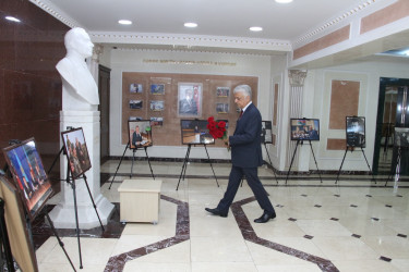 Səbail Rayon İcra Hakimiyyətində “Heydər Əliyev – müasir Azərbaycanın memarlıq irsi” mövzusunda tədbir keçirilib