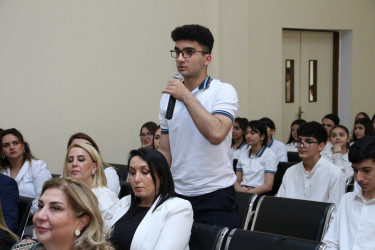 Səbail rayonunda “Heydər Əliyev və Milli Memarlıq Dəyərlərinin Qorunması və İnkişafı” mövzusunda panel müzakirə keçirilmişdir