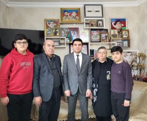 Səbail rayonunda Novruz bayramı münasibətilə şəhidlərin ailə üzvləri ziyarət olundu