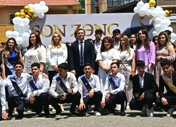 Səbail rayonunun ümumtəhsil məktəblərində “Son zəng” tədbirləri keçirilib