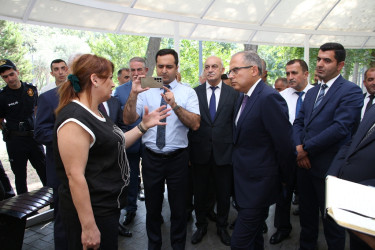 Rayon İcra Hakimiyyətinin başçısı Bayıl yaşayış massivində sakinlərlə görüş keçirib