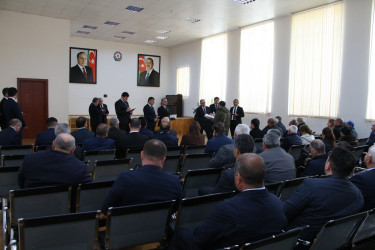 Rayon İcra Hakimiyyətinin başçısı Badamdar qəsəbəsində sakinlərlə səyyar görüş keçirmişdir