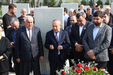 Hərbi Memorial Məzarlıqda Vətən müharibəsi şəhidi Məmmədağa Səfərovun ildönümü münasibətilə məzarı ziyarət olunub