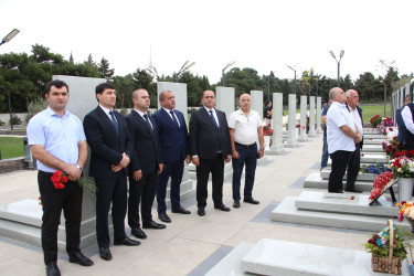 Şəhid mayor İlkin Əhədzadənin ildönümü münasibətilə Hərbi Memorial Məzarlıqdakı məzarı ziyarət olunub