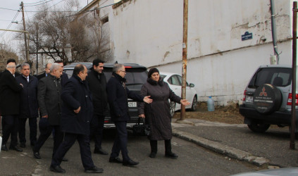 Rayon İcra Hakimiyyətinin başçısı Bayıl yaşayış sahəsi ərazisində sakinlərin müraciətlərini dinləmişdir