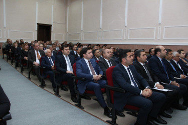 Səbail Rayon İcra Hakimiyyətində payız-qış mövsümünə hazırlıqla bağlı müşavirə keçirilib
