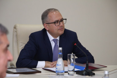 Rayon İcra Hakimiyyətinin başçısı Vuqar Zeynalov RİHBA-nın əməkdaşı Yeganə Məmmədovanı yubileyi münasibətilə təbrik etmişdir