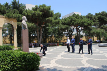 Badamdar qəsəbəsində yerləşən Heydər Əliyev parkında sakinlərlə görüş keçirilib