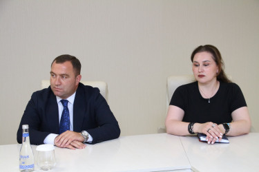 Rayon İcra Hakimiyyətinin başçısı Vuqar Zeynalov Gülxar Quliyevanı yubileyi münasibətilə təbrik etmişdir