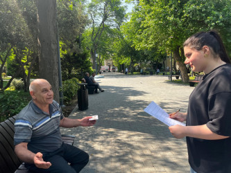 Səbail rayonunda “İnsan Hüquqları Aylığı” çərçivəsində maarifləndirici sorğu keçirilmişdir