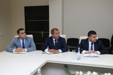 Rayon İcra Hakimiyyəti başçısının sədrliyi ilə müşavirə keçirilib