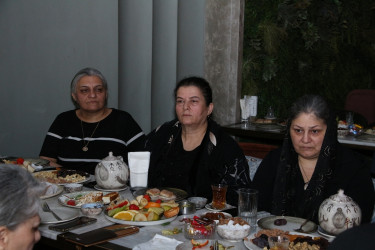 Səbaildə “8 Mart – Beynəlxalq Qadınlar Günü” münasibətilə şəhid anaları ilə görüş keçirilib