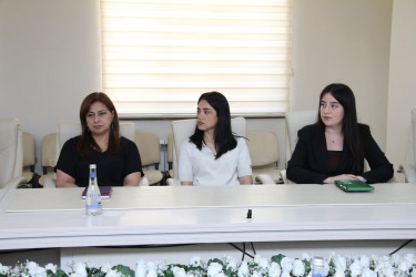 Səbail rayonunda 2026-cı ilin birinci yarısının yekunları və qarşıda duran vəzifələr müzakirə olunmuşdur