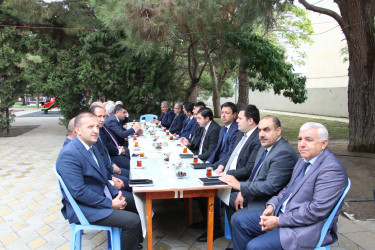 Badamdar qəsəbəsi Heydər Əliyev parkında sakinlərlə görüş keçirilmişdir