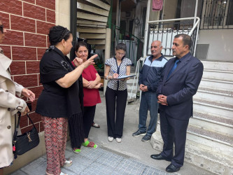 Səbail rayonunda ərazi icra nümayəndələri, bələdiyyə sədrləri və MKİS rəisləri tərəfindən keçirilən vətəndaş qəbulları