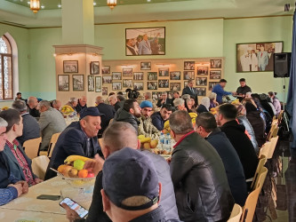 Bibiheybət məscid-ziyarətgah kompleksində şəhid ailələri, qazilər və veteranlarla görüş keçirilmişdir
