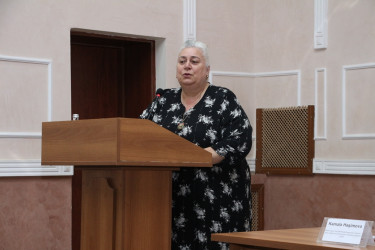 Səbail Rayon İcra Hakimiyyətində Ümummilli Lider Heydər Əliyevin anadan olmasının 103-cü ildönümü həsr olunmuş tədbir keçirilmişdir